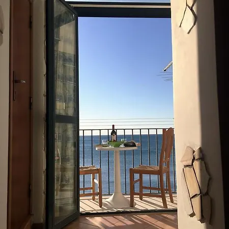 Apartment Sea View *
